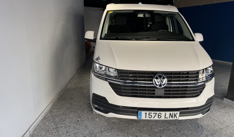 
								Volkswagen Caravelle full									