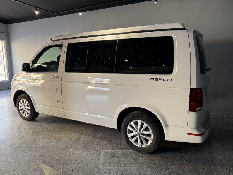 
								Volkswagen Caravelle full									