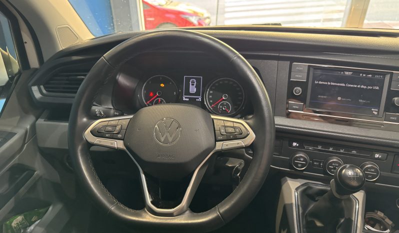 
								Volkswagen Caravelle full									