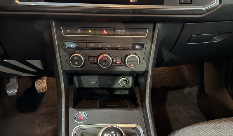 
								Seat Ateca 9559LMR full									