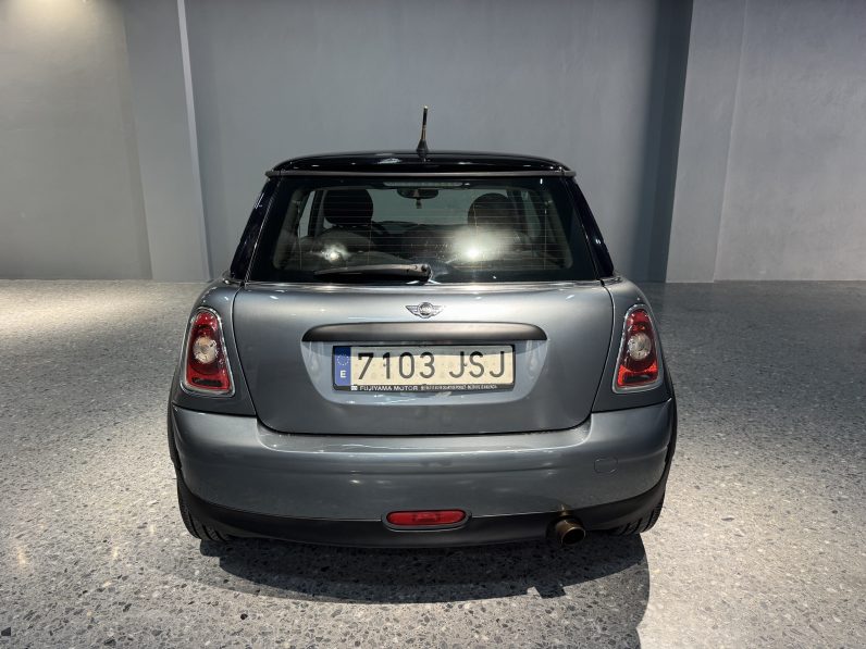 
								Mini Cooper 7103JSJ full									