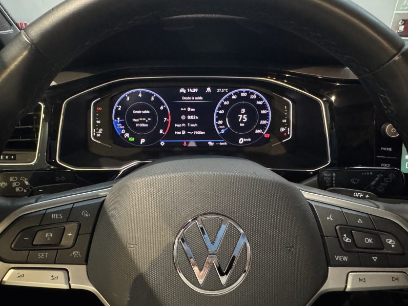 
								Volkswagen Taigo Rline full									