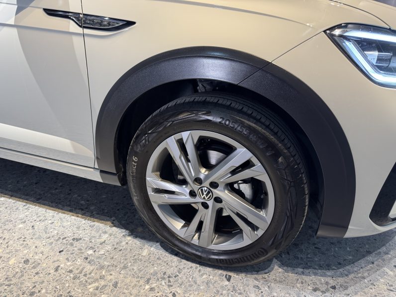 
								Volkswagen Taigo Rline full									