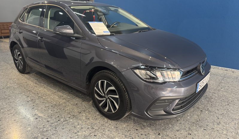 
								Volkswagen Polo Life full									