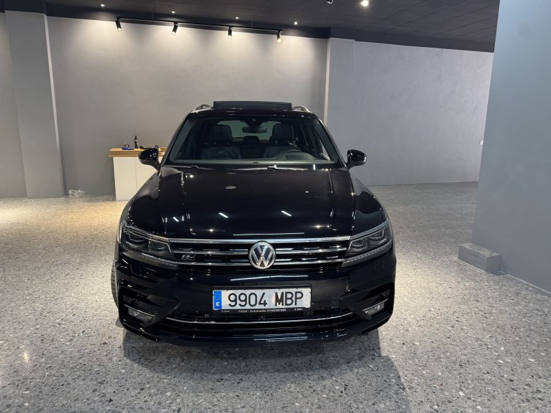 
								Volkswagen Tiguan R-line full									
