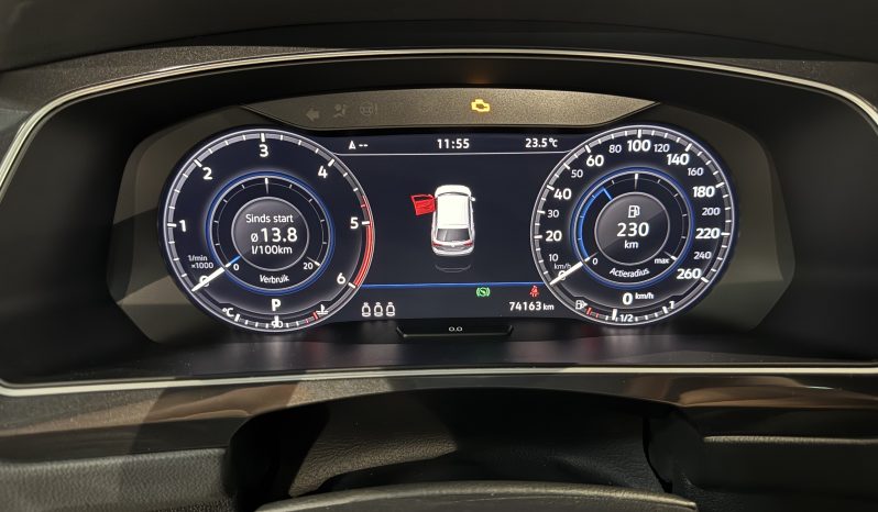 
								Volkswagen Tiguan R-line full									