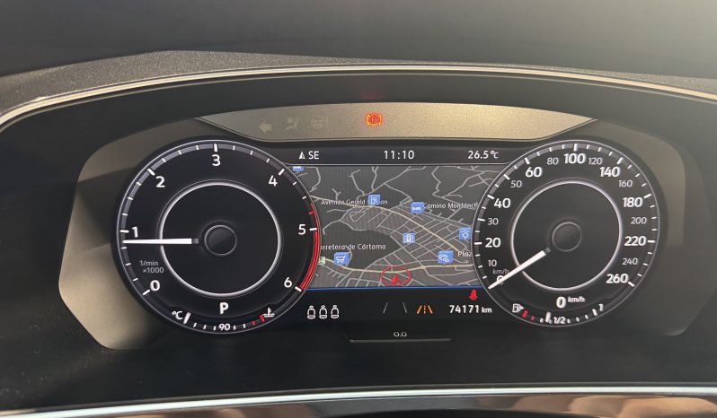 
								Volkswagen Tiguan R-line full									