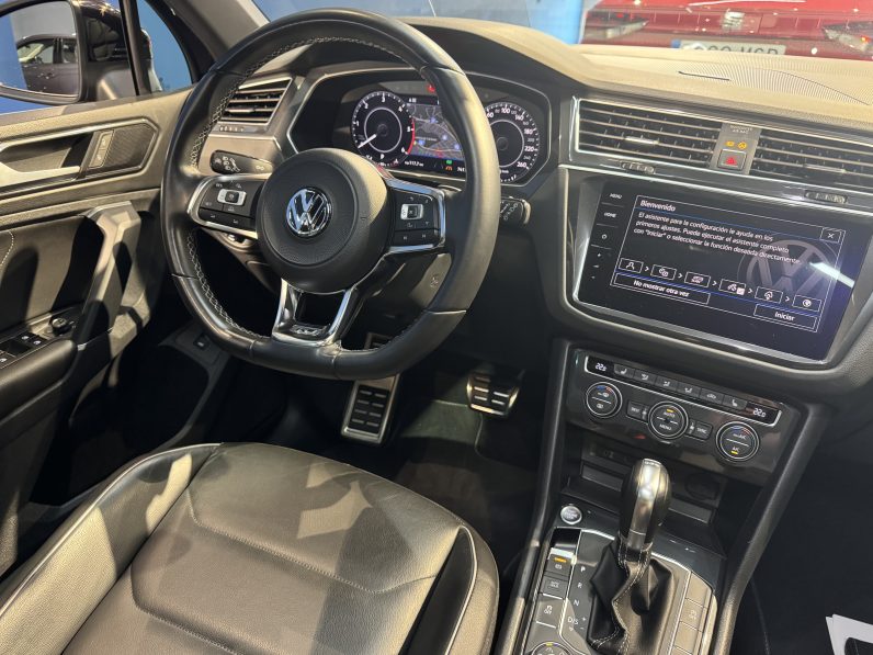 
								Volkswagen Tiguan R-line full									