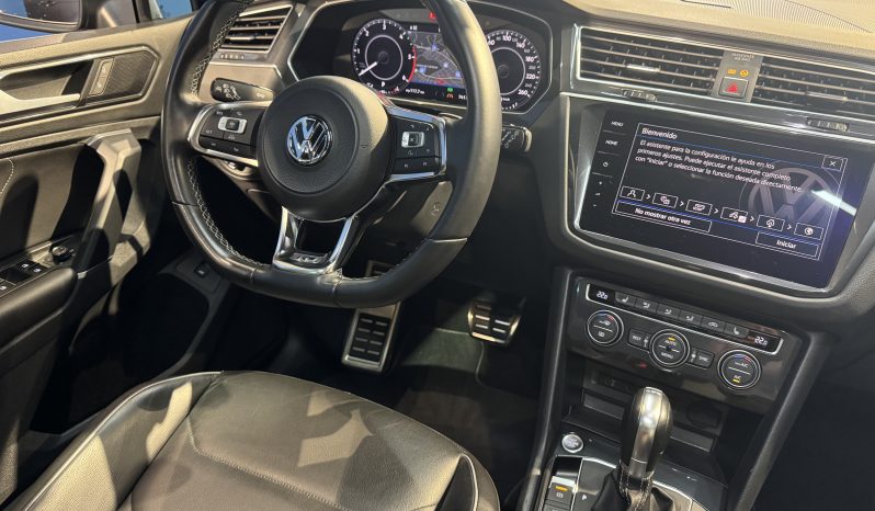 
								Volkswagen Tiguan R-line full									