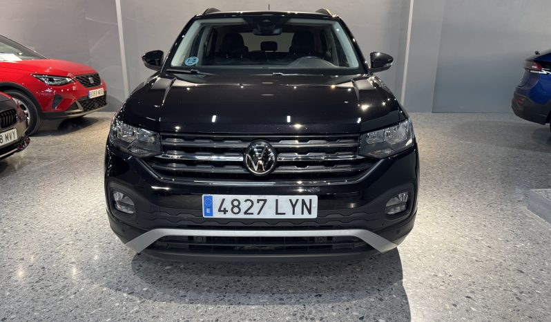 
								Volkswagen T-cross full									