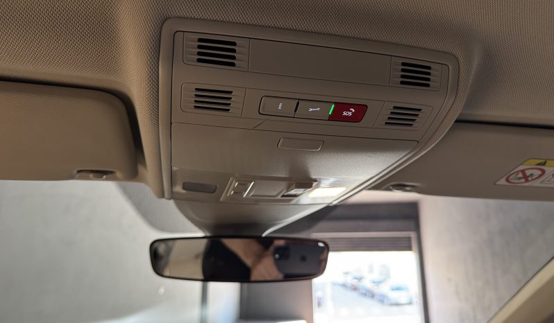 
								Volkswagen Polo Life full									