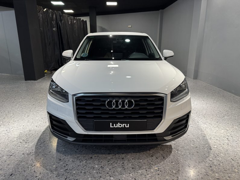 
								Audi Q2 full									