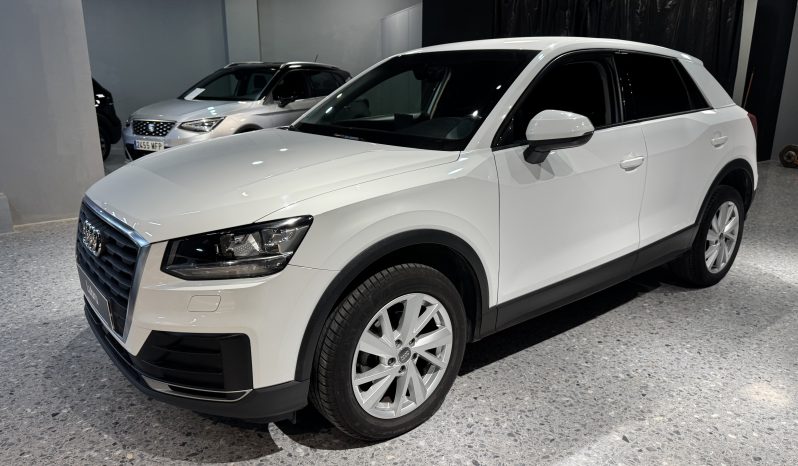 
								Audi Q2 full									