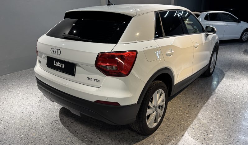 
								Audi Q2 full									