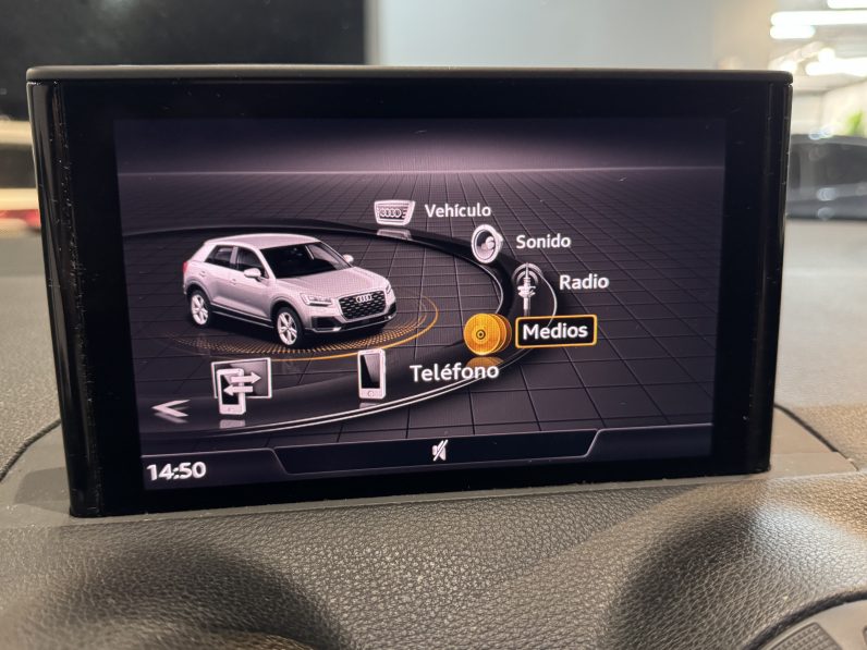 
								Audi Q2 full									