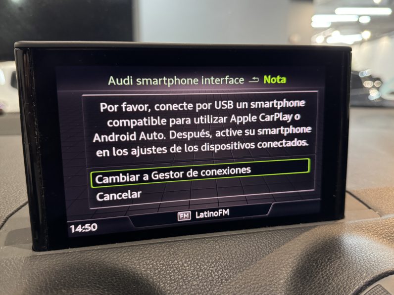
								Audi Q2 full									