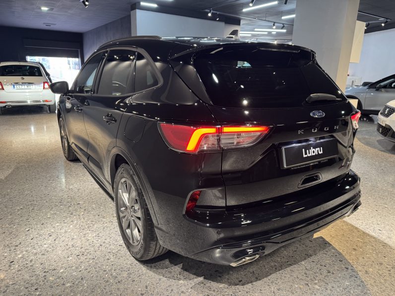 
								Ford Kuga 2.5 PHEV full									