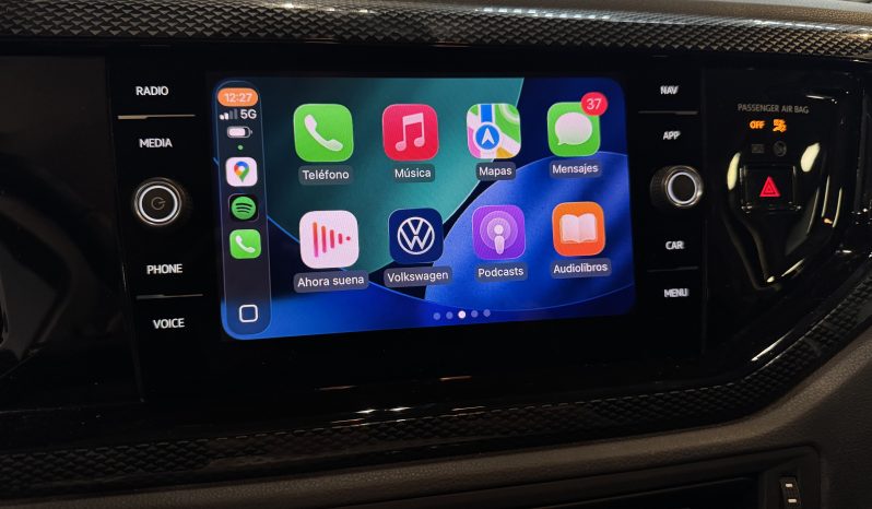 
								Volkswagen Polo Negro full									