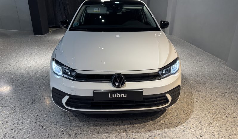 
								VOLKSWAGEN Polo life full									