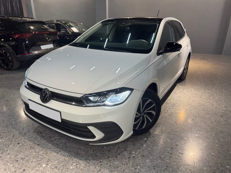 
								VOLKSWAGEN Polo life full									
