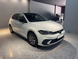 VOLKSWAGEN Polo life
