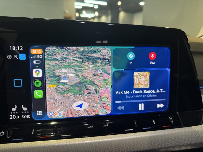 
								Volkswagen Golf life full									