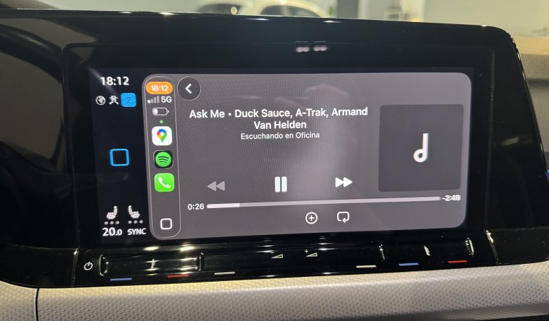 
								Volkswagen Golf life full									