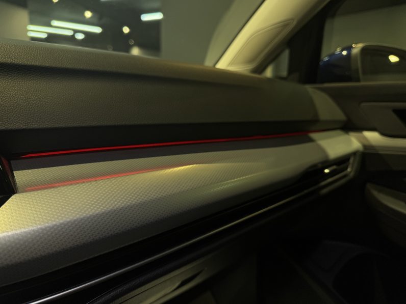 
								Volkswagen Golf life full									