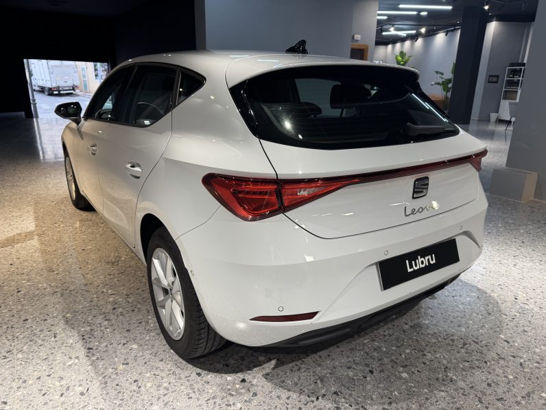 
								Seat Leon 1.5 TSI full									