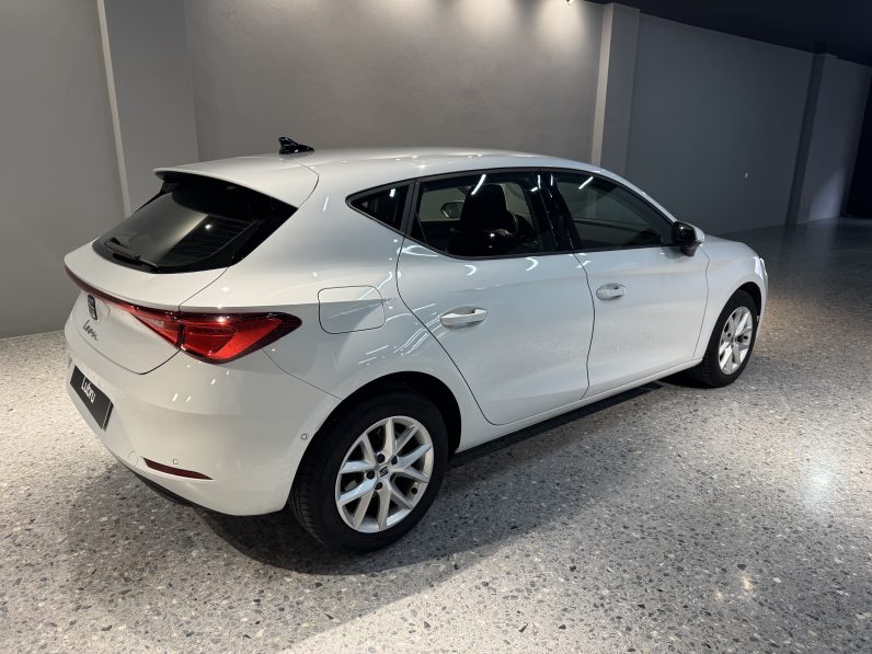 
								Seat Leon 1.5 TSI full									