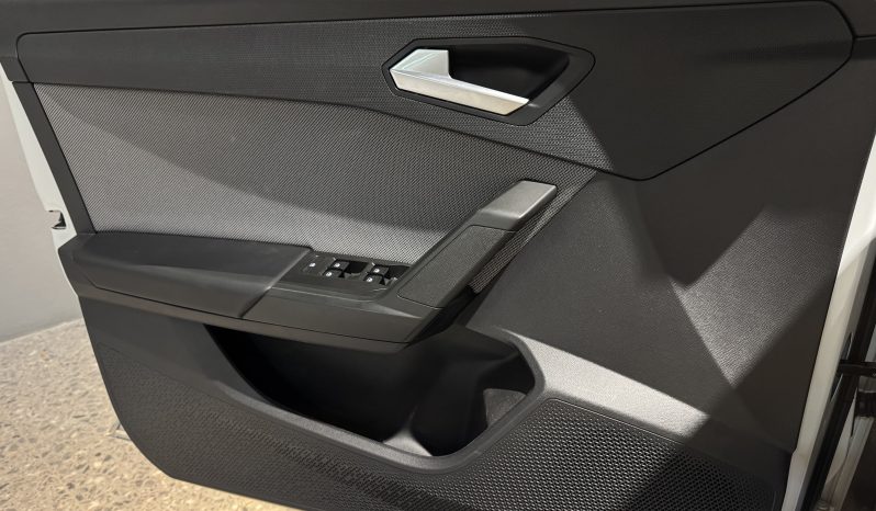 
								Seat Leon 1.5 TSI full									