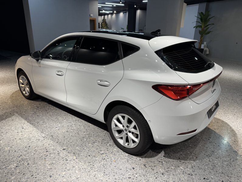 
								Seat Leon 1.5 TSI full									