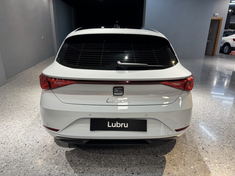 
								Seat Leon 1.5 TSI full									