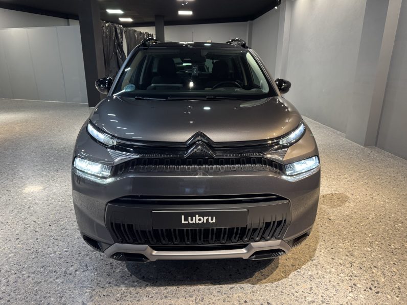 
								Citroen C3 Aircross full									