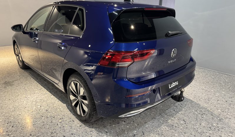 
								Volkswagen Golf life full									