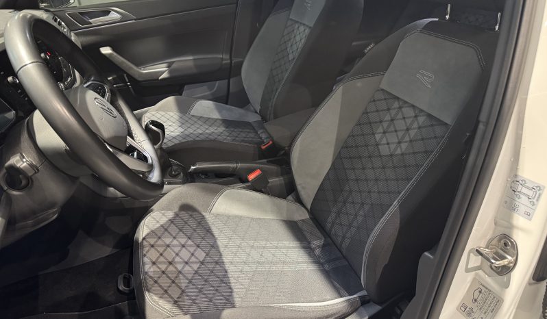 
								Volkswagen Polo R-line full									