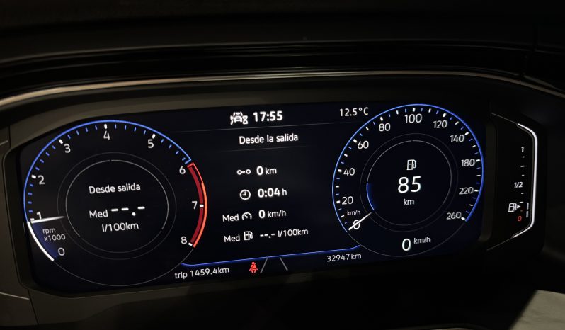 
								Volkswagen Polo R-line full									