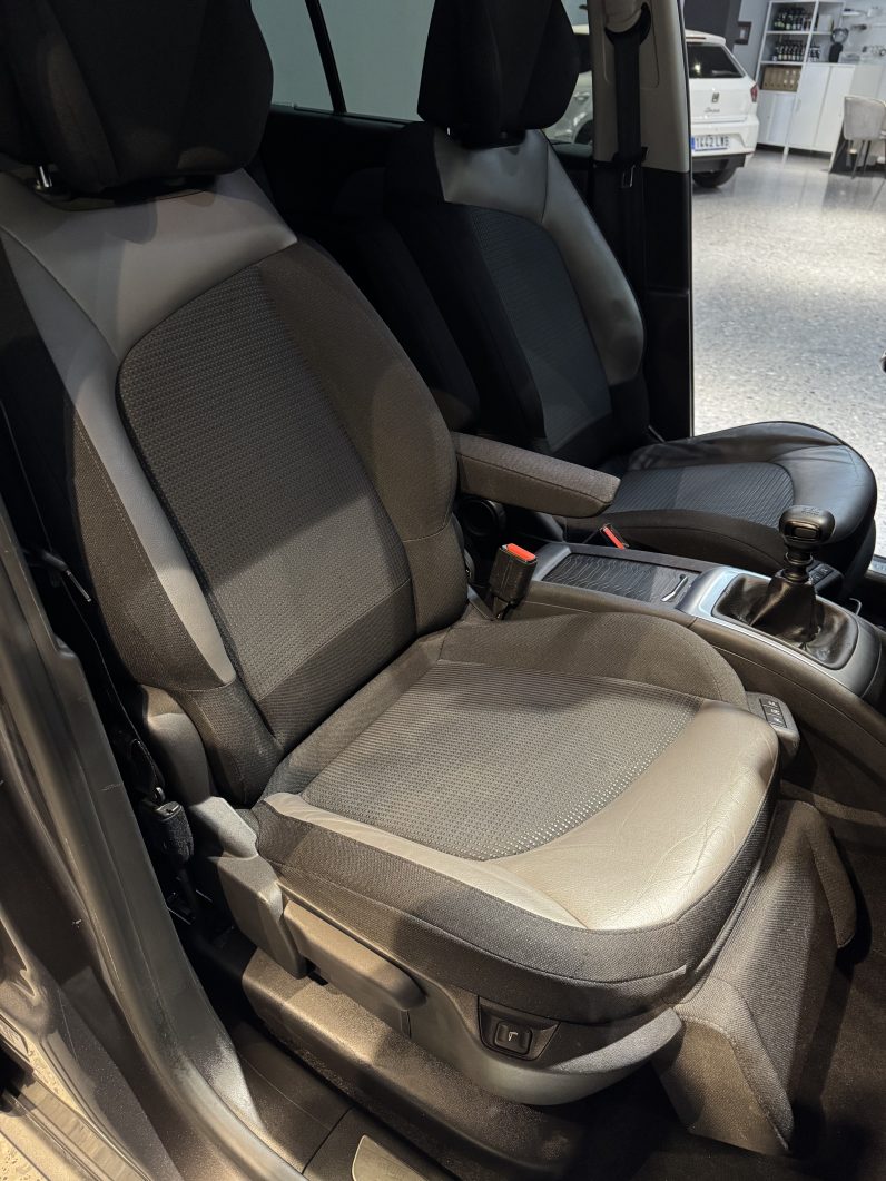 
								Citroën C4 Grand Picasso full									