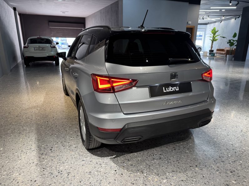 
								Seat Arona 1.0 TSIse full									