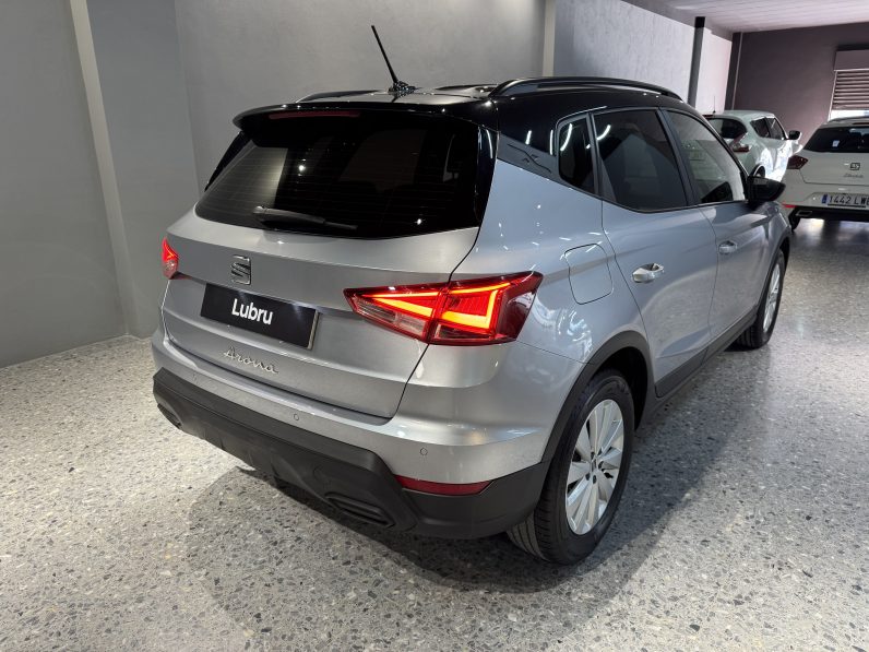 
								Seat Arona 1.0 TSIse full									