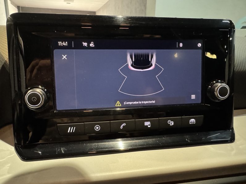 
								Seat Arona 1.0 TSIse full									