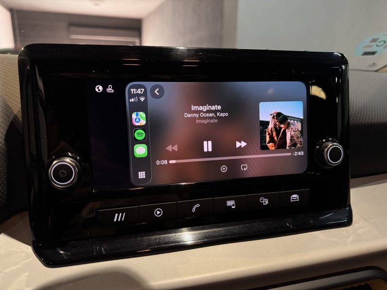 
								Seat Arona 1.0 TSIse full									