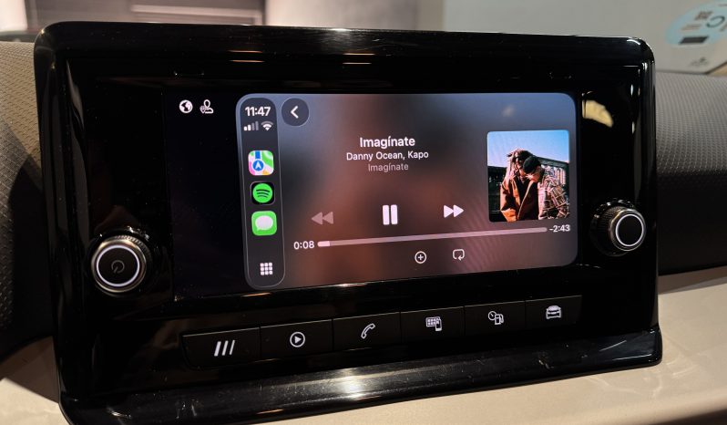 
								Seat Arona 1.0 TSIse full									