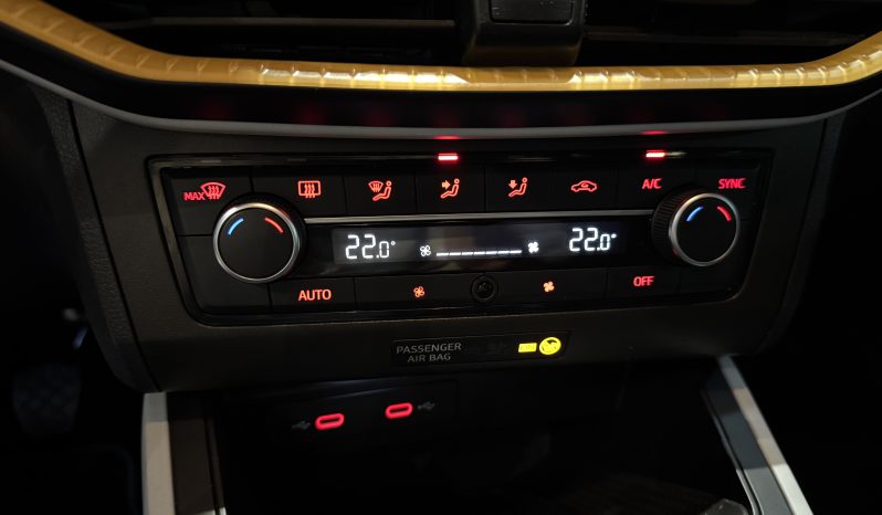 
								Seat Arona 1.0 TSIse full									