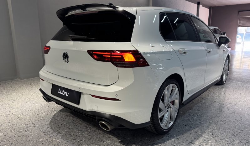 
								Volkswagen Golf GTI Clubsport full									