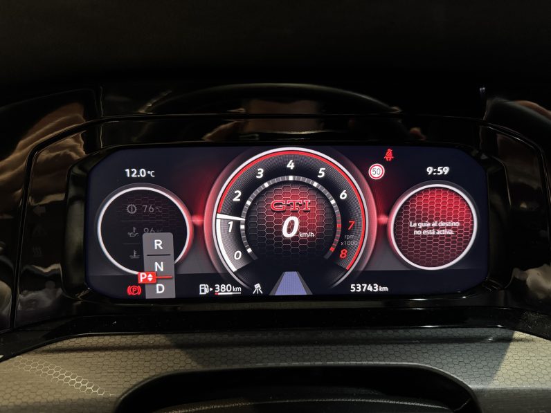 
								Volkswagen Golf GTI Clubsport full									