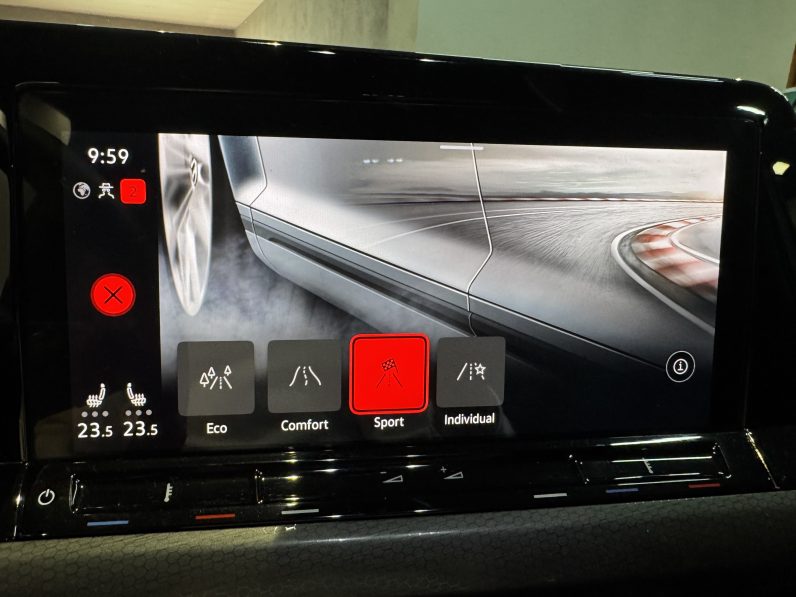 
								Volkswagen Golf GTI Clubsport full									