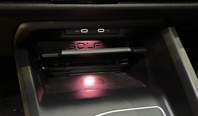 
								Volkswagen Golf GTI Clubsport full									