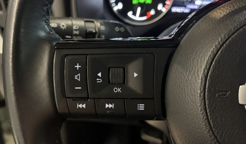 
								Nissan Qashqai full									