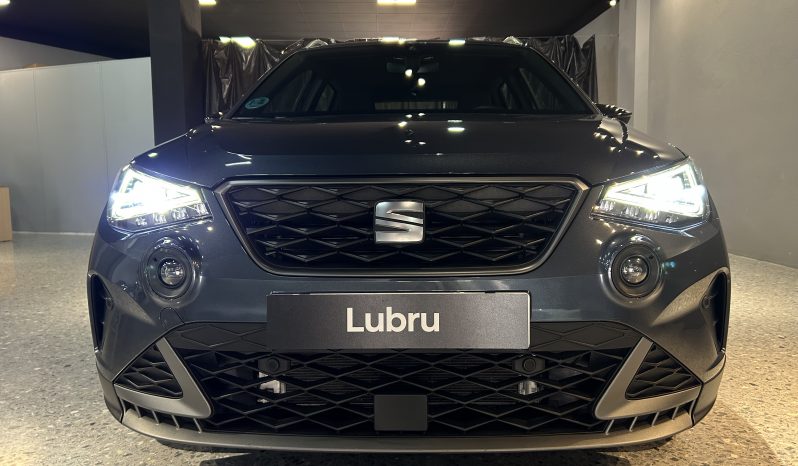 
								Seat Arona FR full									